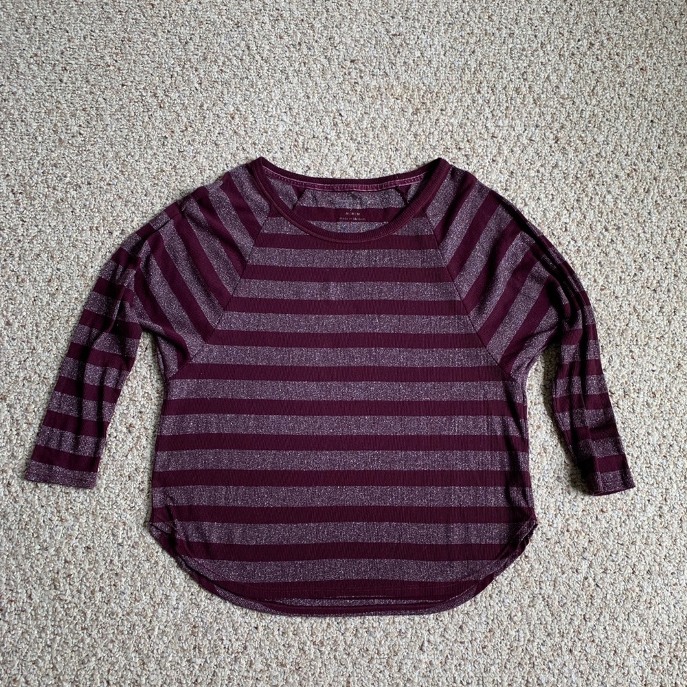 American Eagle top